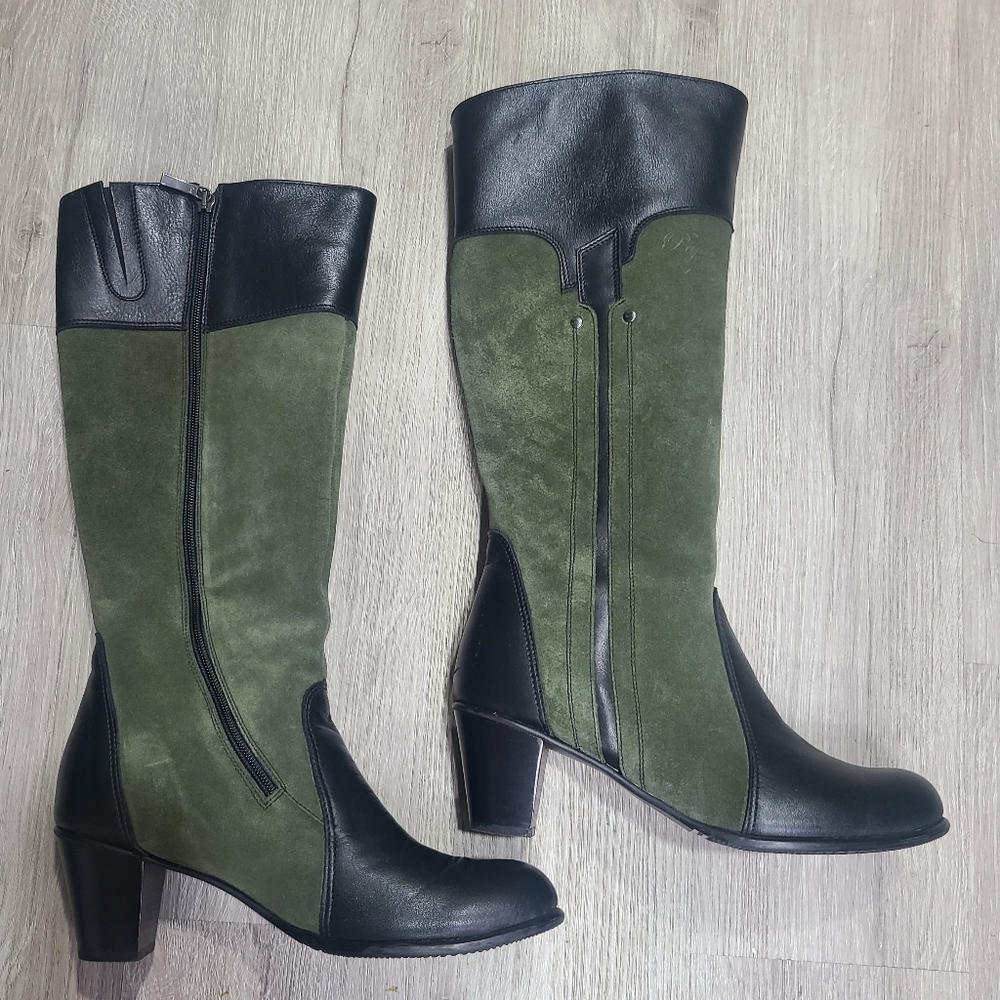 Pajar Suede Boots